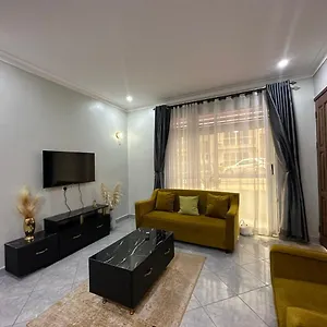 Bed & Breakfast Sequoia Living, Kampala